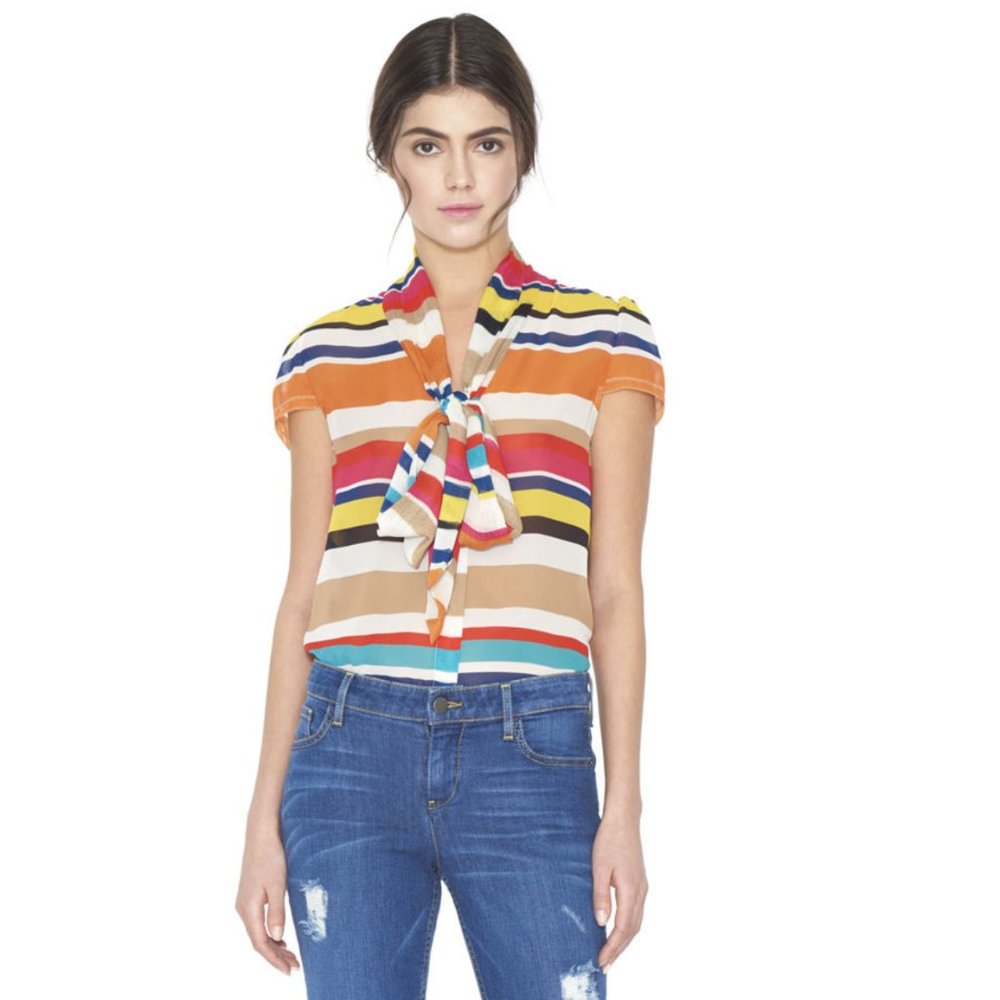 NWT Alice + Olivia BETSEY Silk Tie Neck Blouse L